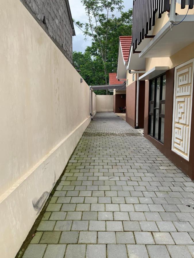 スレマンCasa Familia Syariahアパートメント エクステリア 写真